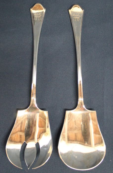 Pair of silver salad servers Birmingham 1938 5.60ozt