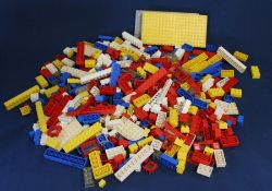 Quantity of vintage Lego