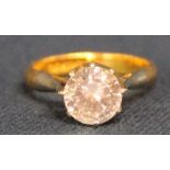 9ct gold faux diamond  / cubic zirconia solitaire ring 2.4g size N