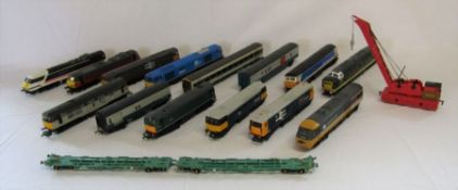 Selection of 00 gauge Triang and Hornby trains, crane and container wagon