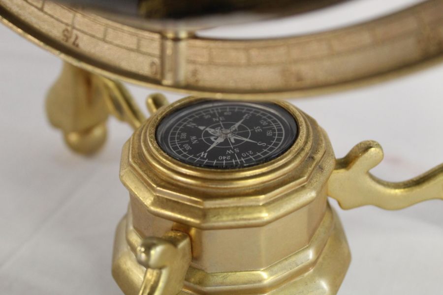 Semi precious stones World globe on brass stand approx. 36cm tall - Image 3 of 3