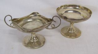 J&R Griffin 1922 silver bon bon dish and a 1919 shaped bon bon dish - total weight 5.66 ozt