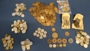 Quantity of 20th century GB  / European / World coinage including France, Italy, Austria, South