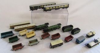 Hornby 00 gauge trains and rolling stock including carriages Rosemary and 65, trains 8544 and 4472