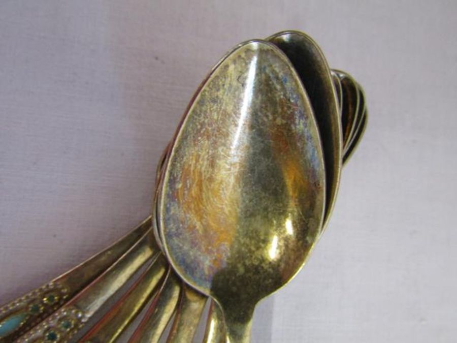 Set of 6 enamelled Soviet silver gilded teaspoons and one other matching pattern in blue total - Image 4 of 4