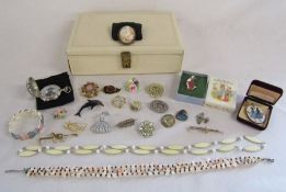 Collection of costume jewellery including Stratton horse and whip pin brooch - cameo set in white