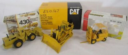 Cat D11N Track type tractor, JCB articulated loader (missing load) AND JOAL Compact