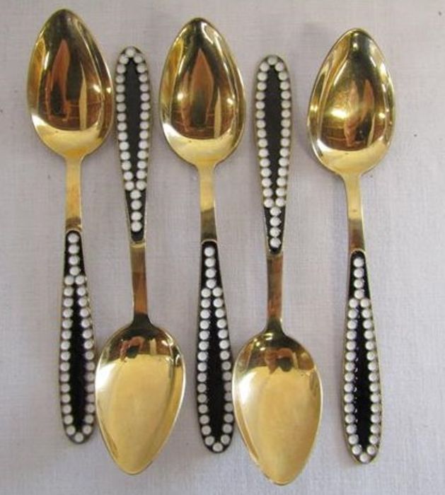 5 Soviet silver gilded spoons with black and white enamelling and 5 Denmark sterling silver spoons - Image 6 of 9