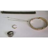 Selection of jewellery including earring, silver chain and ring and articulated 18k plated and