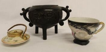 3 legged circular Chinese design bronze censer, small Chinese dragon cup and teapot - photo of