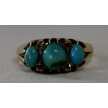 18ct gold 3 stone turquoise & diamond chip ring size Q / R 3.84g