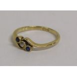 18ct gold diamond and sapphire ring - total weight 2.36g - ring size O