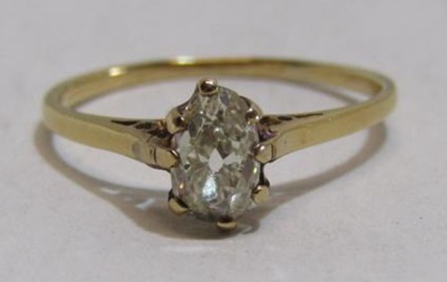 Tested as 18ct gold single stone pear shaped diamond 0.75ct ring - ring size N - total weight 1. - Image 5 of 7