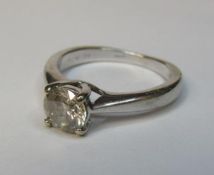 18ct white gold diamond solitaire ring - 0.85ct - total weight 4.1g - ring size K