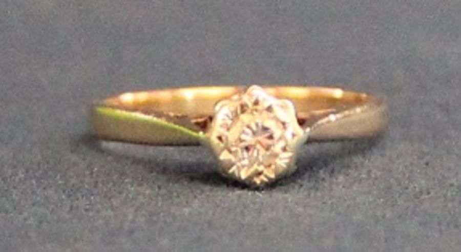 9ct gold illusion set diamond solitaire ring approximately 0.25ct, 1.7g, size L