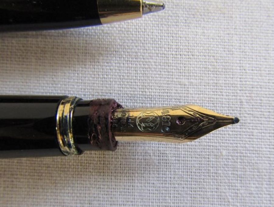 Meiserstuck Mont Blanc fountain pen with 14k gold nib and ball point pen with leather case and - Image 5 of 5