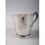An Elkington & Co silver christening mug, 6oz troy approx