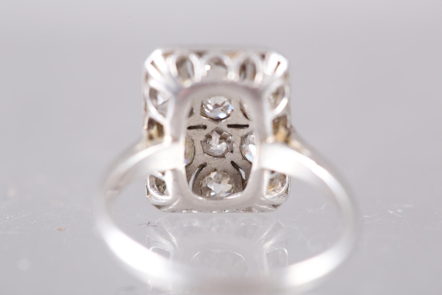 An Art Deco platinum and twelve-stone pave set diamond dress ring, 5.4g - Image 3 of 3