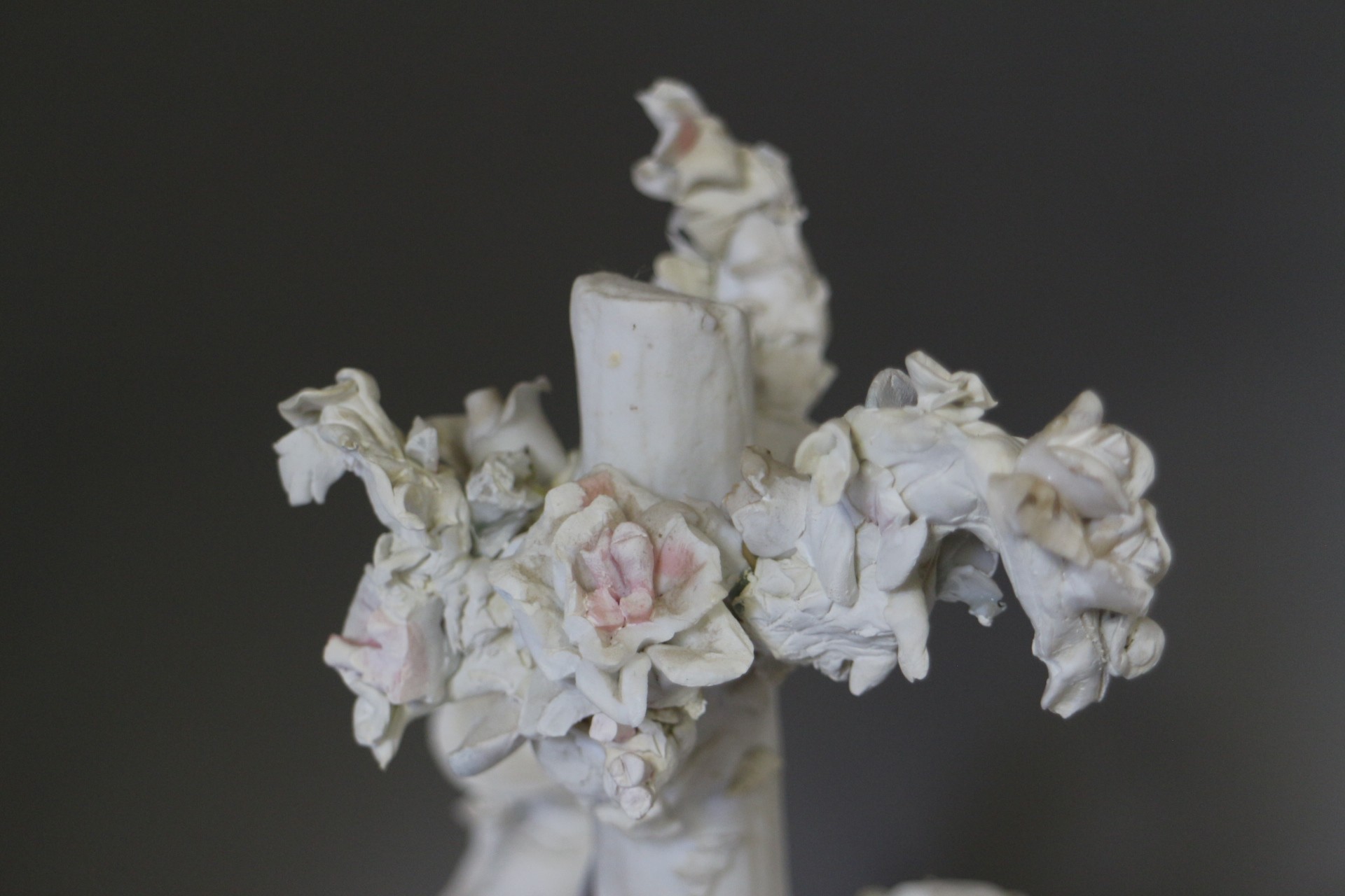 A late 18th century French bisque porcelain table centre, figures round a tree, on circular base, - Image 3 of 4