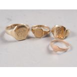 Four 9ct gold signet rings, various, 11.6g