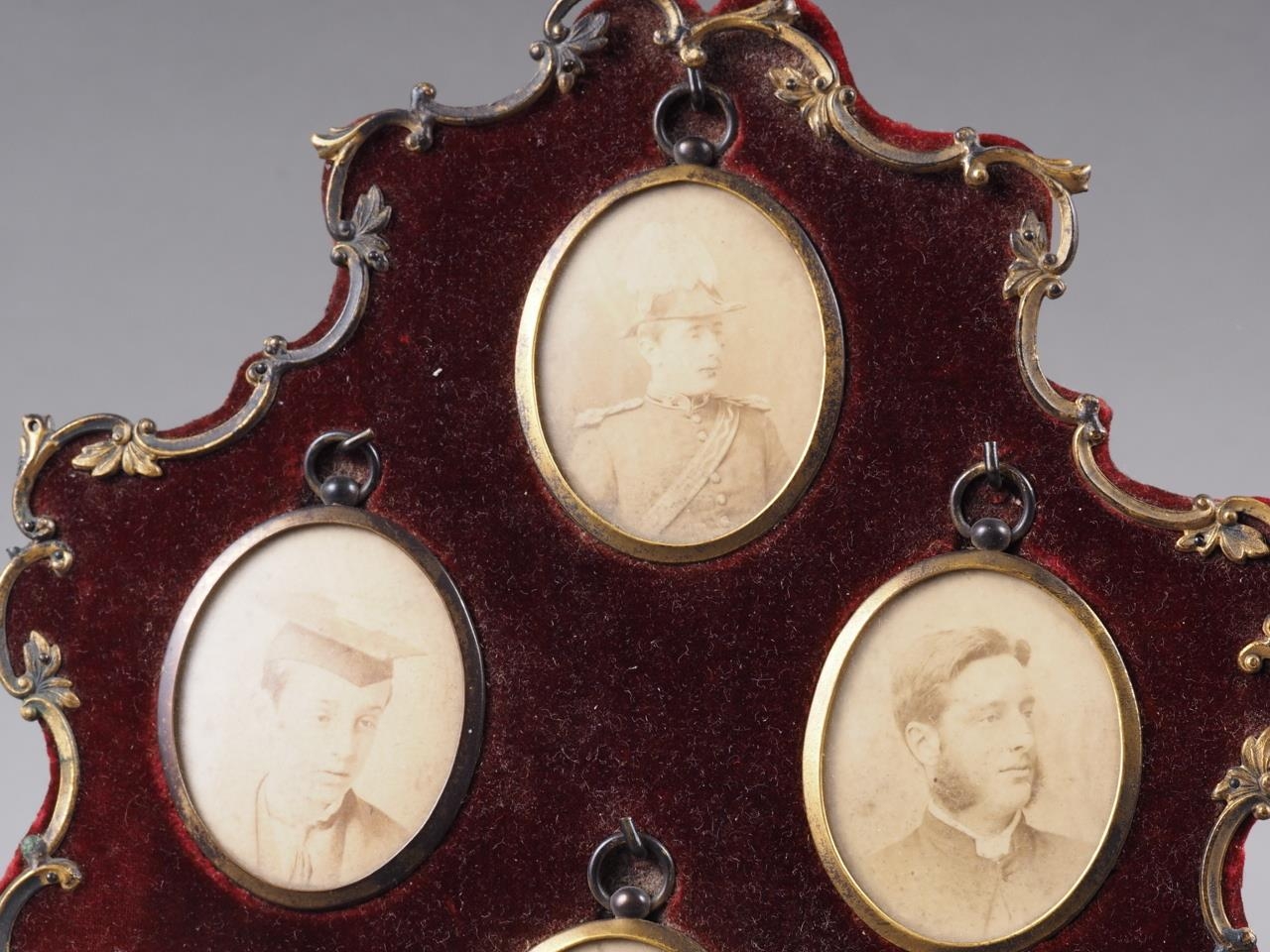 Six sepia tone oval portrait miniatures, the Bisset family of Lessendrum Aberdeenshire (their - Bild 2 aus 2