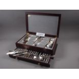 A quantity of loose silver plated cutlery, including "King's" pattern spoons, fish knives, etc