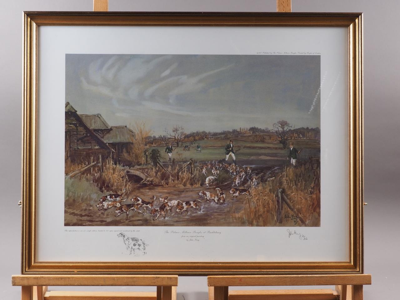 John King: a signed limited edition colour print, "The Palmer Milburn Beagles at Bucklebury", in - Bild 2 aus 6