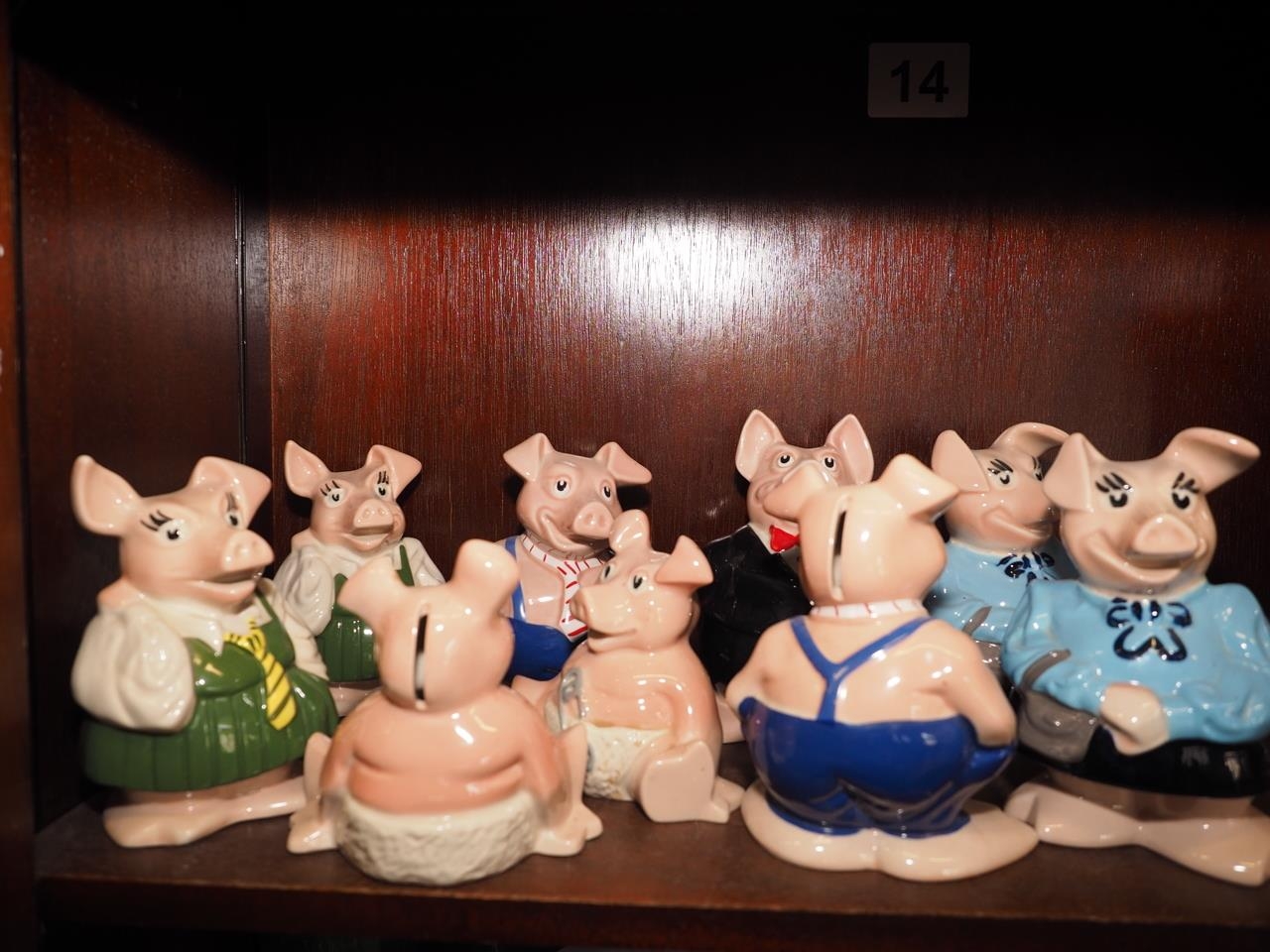 Nine Wade NatWest piggy banks - Bild 2 aus 2