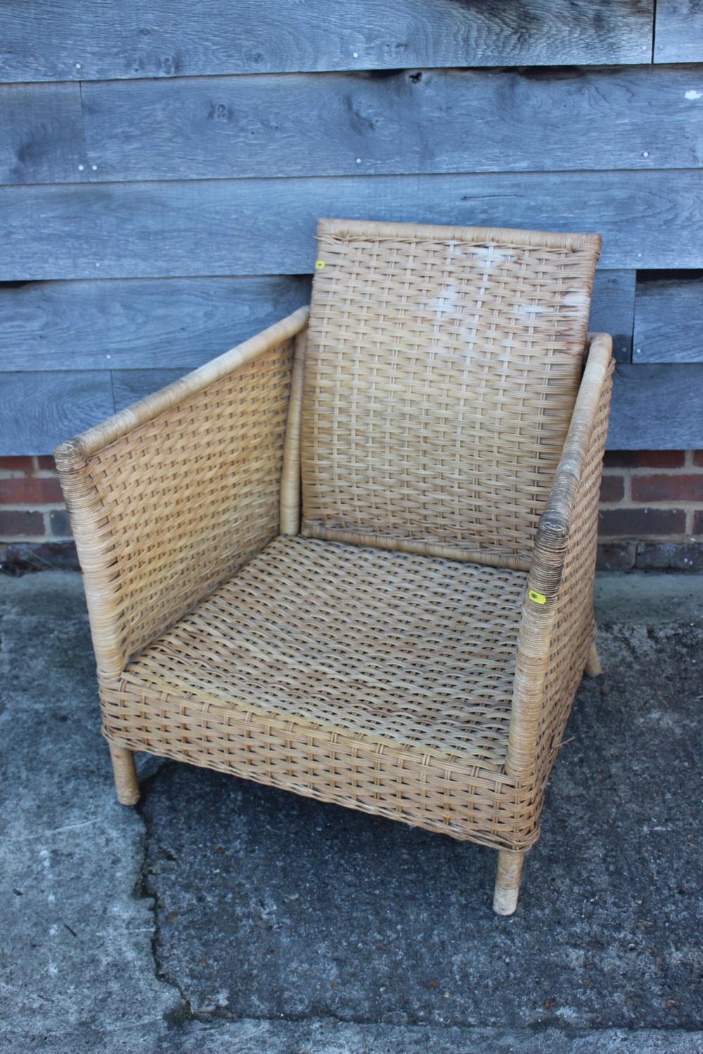 Two rattan elbow chairs, a walnut cane seat bedroom chair and a vertical rail side chair - Bild 5 aus 5