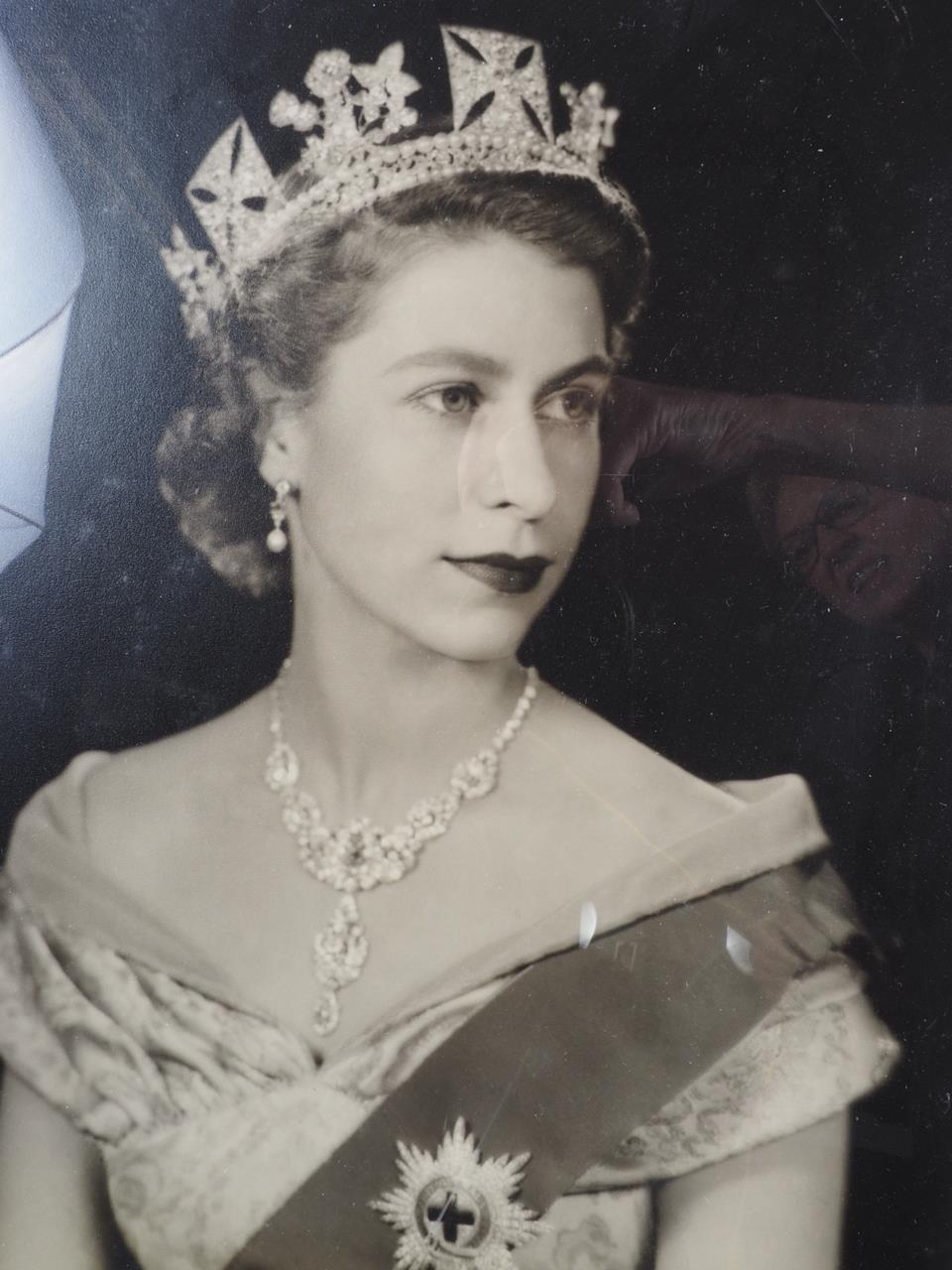 Dorothy Wilding: a signed silver print of Her Majesty Queen Elizabeth II, in original tissue - Image 2 of 4