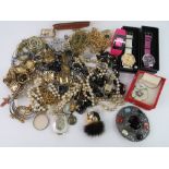 A quantity of assorted costume jewellery including oversized Scottish hardstone type brooch, 8.