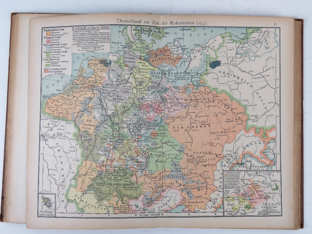 A German c1920s Atlas together with a quantity of mid-late 20thC Atlas books. Six items. - Bild 2 aus 6