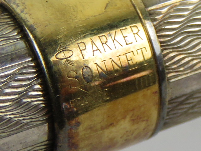 A Parker Sonnet hallmarked silver fountain pen with 18ct gold nib. - Image 2 of 6