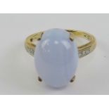 A 9ct gold lace agate and diamond cocktail ring, hallmarked 375, size N-O.