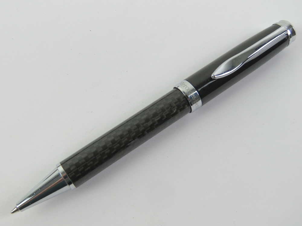 Two Parker fountain pens, together with a Mercedes pen and another Parker, within two Parker boxes. - Image 6 of 7