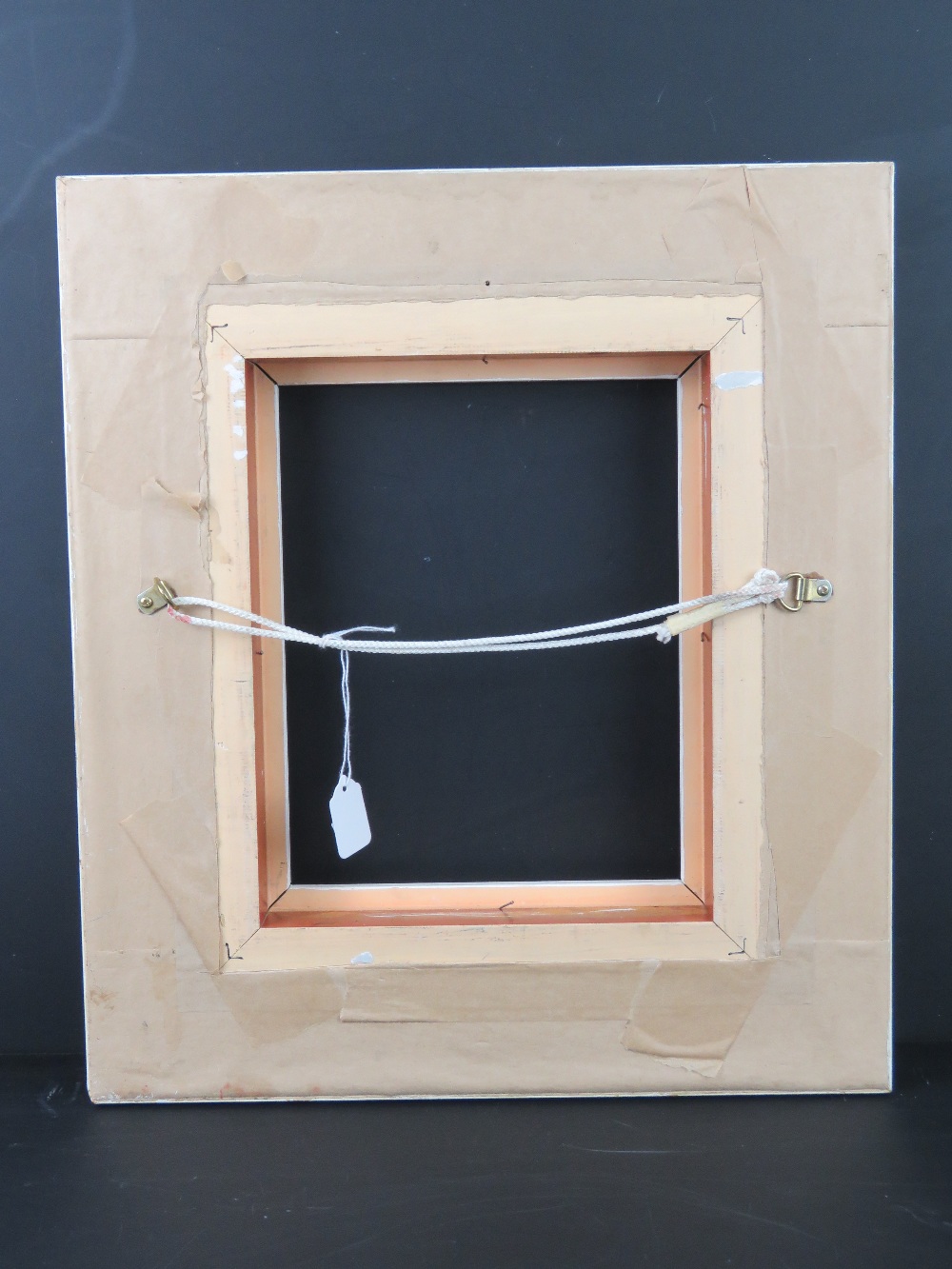 Picture Frame : A four stepped frame, white painted to fit 8 1/8 x 10 1/4 inches ( 20.6 x 26. - Image 3 of 3