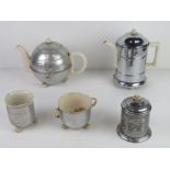 An Art Deco insulated tea service.