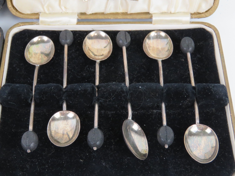 A set of HM silver coffee themed spoons in original fitted box, - Image 6 of 7