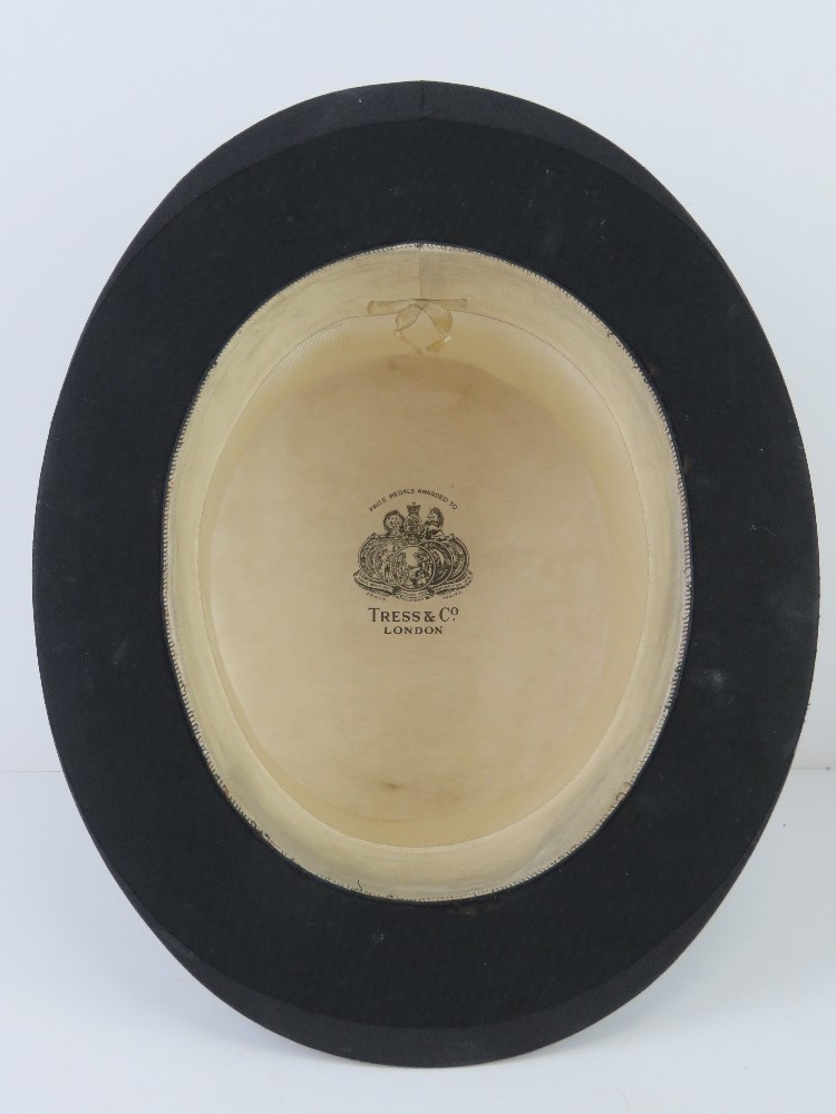 A felt top hat by Tress and Co, with original paper box, size 7 1/4. - Image 3 of 5