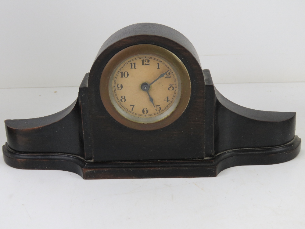 An ebonised small size mantle clock having brass chaptering together with an Edwardian arch top - Image 5 of 9