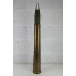 An inert 76/62 HE MOD 79 shell, fuze uns