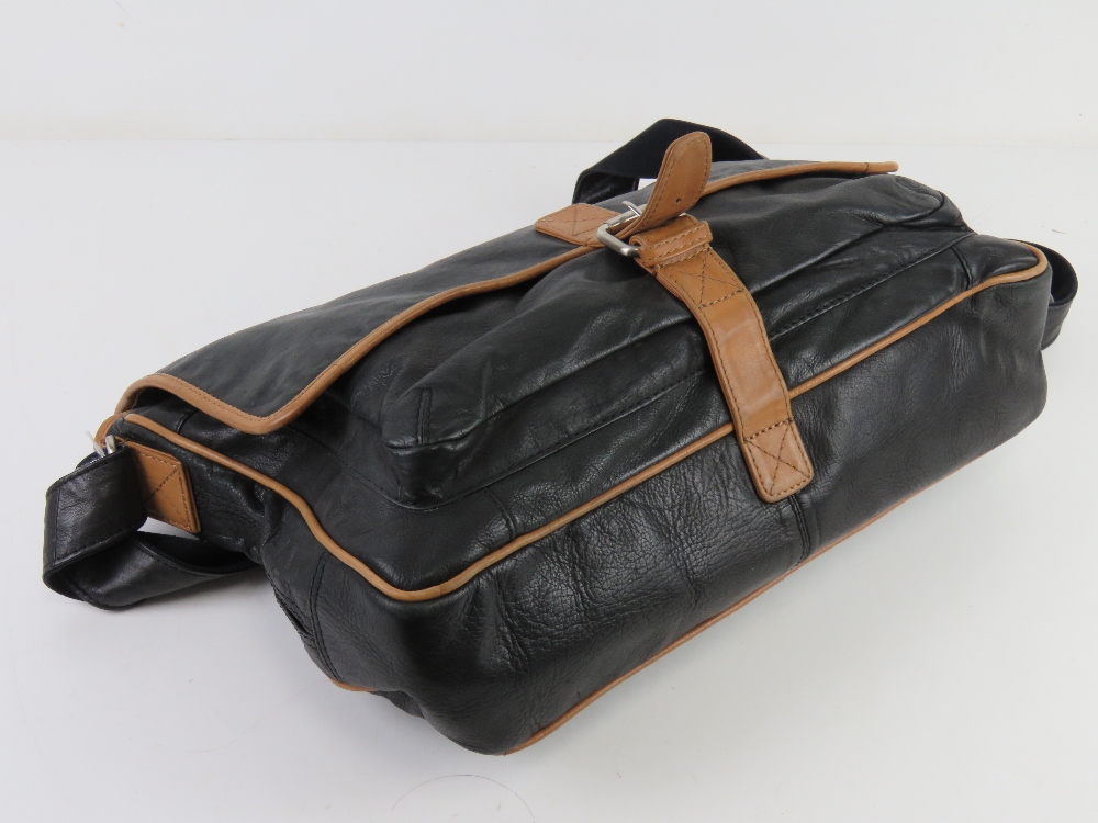 A black leather satchel type bag by Clarks approx 39cm wide. - Image 3 of 5