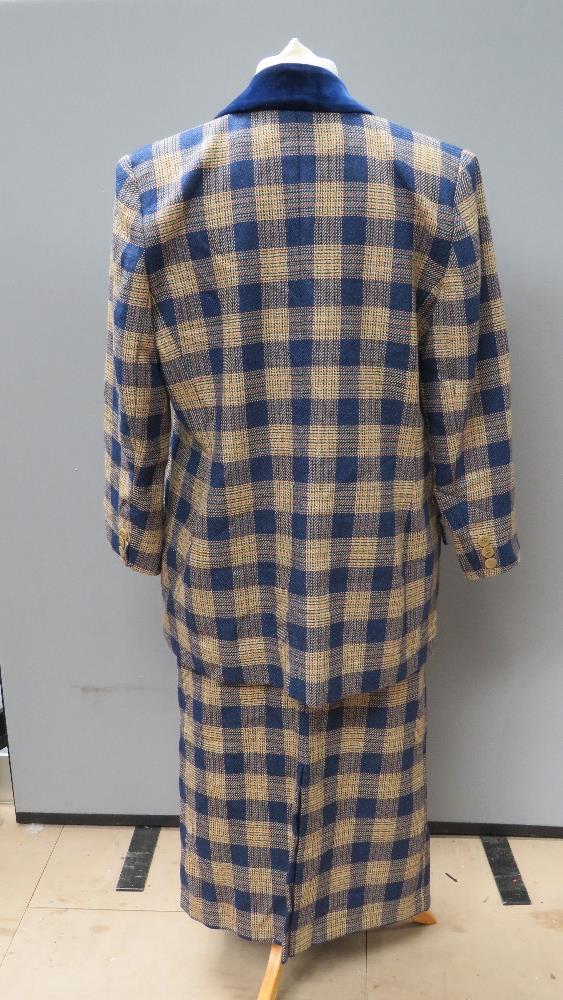 A 70% wool, 30% lambswool Barry Sherrard skirt suit in tartan type pattern with velvet collar, - Image 2 of 3