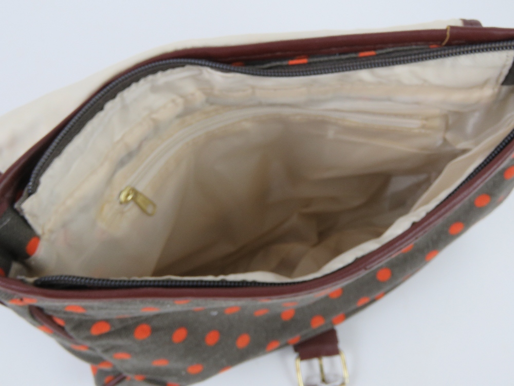 A orange polka dot fabric handbag 'as new' 27 x 24cm. - Image 6 of 6