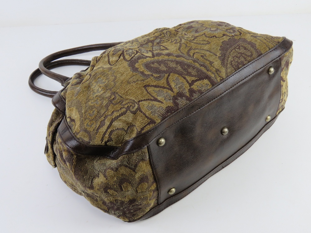 Laura Ashley; a cotton fabric handbag approx 38cm wide. - Image 2 of 4