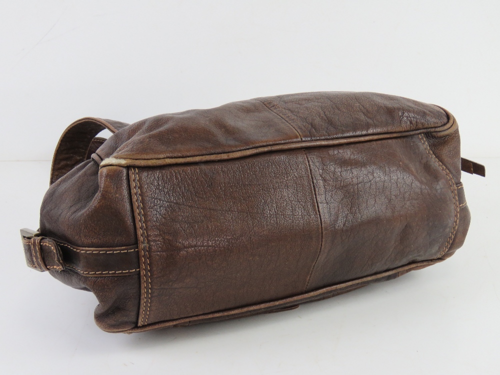 A brown leather handbag by Smith & Conova approx 30cm wide. - Image 3 of 5