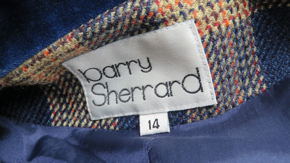 A 70% wool, 30% lambswool Barry Sherrard skirt suit in tartan type pattern with velvet collar, - Image 3 of 3