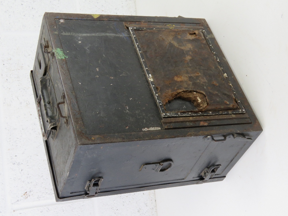 A WWII German Torn.FU.D2 Radio, with hea - Image 5 of 5