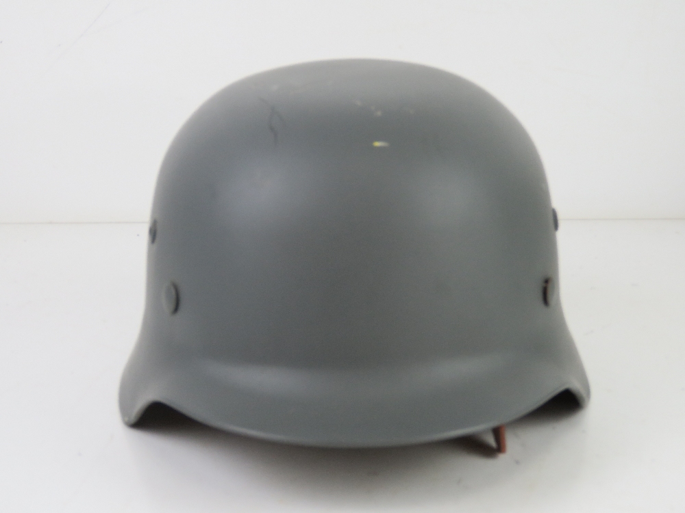 A reproduction M35 helmet with repro Spl - Image 3 of 4
