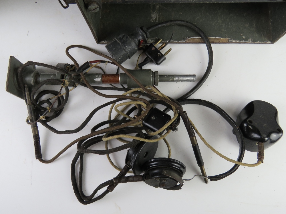 A WWII German Torn.FU.D2 Radio, with hea - Image 3 of 5